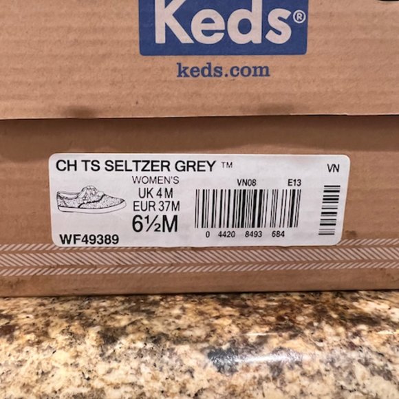 New and Never Worn, Still in Box, TAYLOR SWIFT Keds.  Size 6.5 - Picture 12 of 15